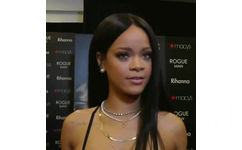 蕾哈娜GIF动图 - 蕾哈娜GIF动图#Rihanna# ​