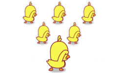 一群魔性小黄鸭跳舞蹦迪 GIF 动图 - 最近抖音很火的魔性小黄鸭表情包